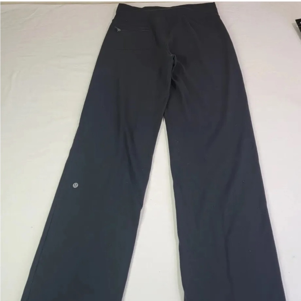 Lululemon Womens wide leg Leggings Size 4